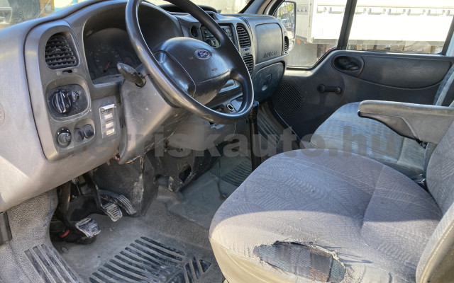 FORD Transit 2.4 TDCi 350 L EF TDCi tehergépkocsi 3,5t össztömegig - 2402cm3 Diesel 121460 8/10