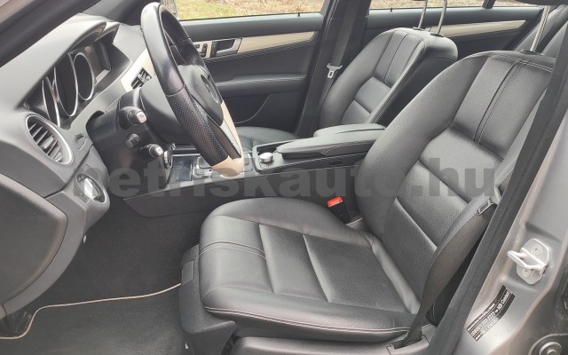 MERCEDES-BENZ C-osztály C 180 BlueEFFICIENCY Avantgarde Aut személygépkocsi - 1595cm3 Benzin 121402 5/12
