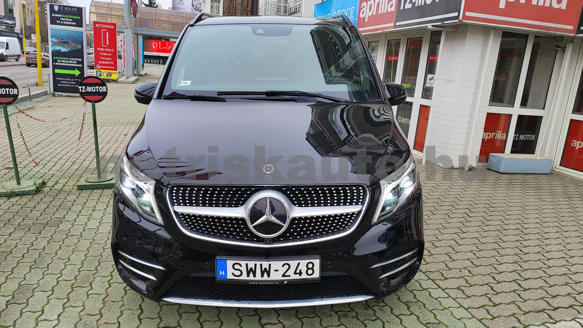 MERCEDES-BENZ V-osztály V 300 BlueTEC/d K Aut. 7sz tehergépkocsi 3,5t össztömegig - 1950cm3 Diesel 121354 3/12