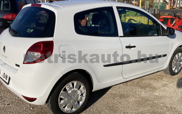 RENAULT Clio CLIO III 1.5 dCi Société MAGYAR,GYORSAN  tehergépkocsi 3,5t össztömegig - 1461cm3 Diesel 121321 4/8