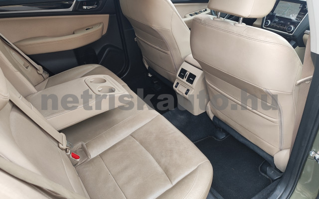SUBARU Outback 2.5 Sport EyeSight Aut. személygépkocsi - 2498cm3 Benzin 121463 11/12