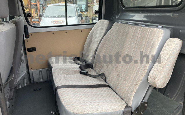 TOYOTA Hi-Ace 2.4 TD 4x4 Panel Van tehergépkocsi 3,5t össztömegig - 2446cm3 Diesel 121333 9/10