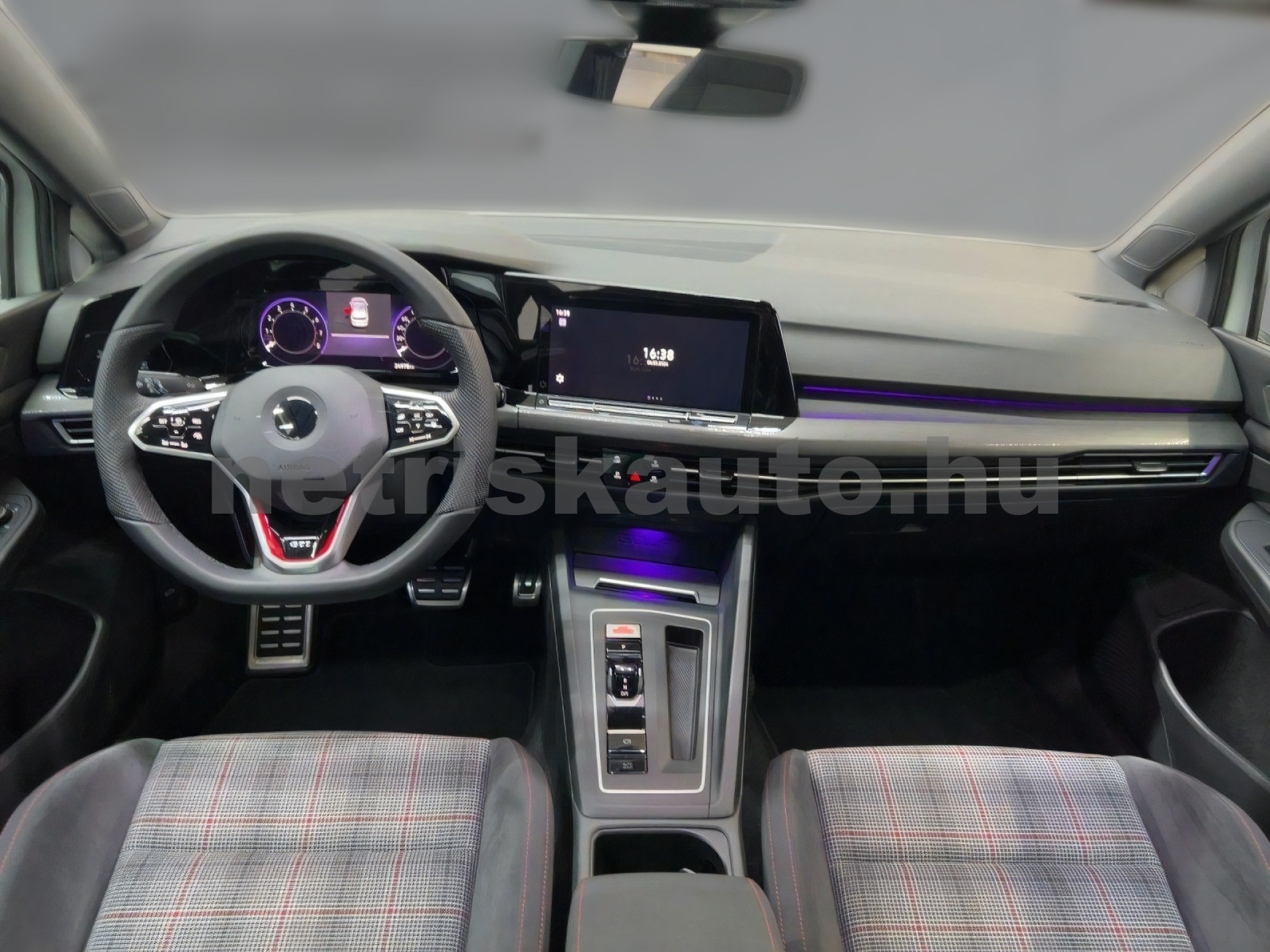 VW Golf GOLF VIII 2.0 TSI GTI DSG személygépkocsi - 1984cm3 Benzin 121078 9/12