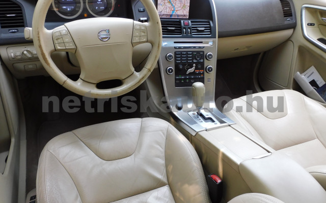 VOLVO XC60 2.4 D [D5] Summum Geartronic személygépkocsi - 2400cm3 Diesel 121176 6/12