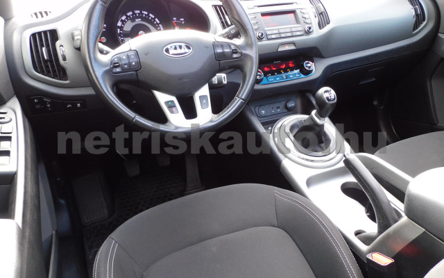 KIA Sportage 1.7 CRDi EX Limited személygépkocsi - 1685cm3 Diesel 120466 6/12
