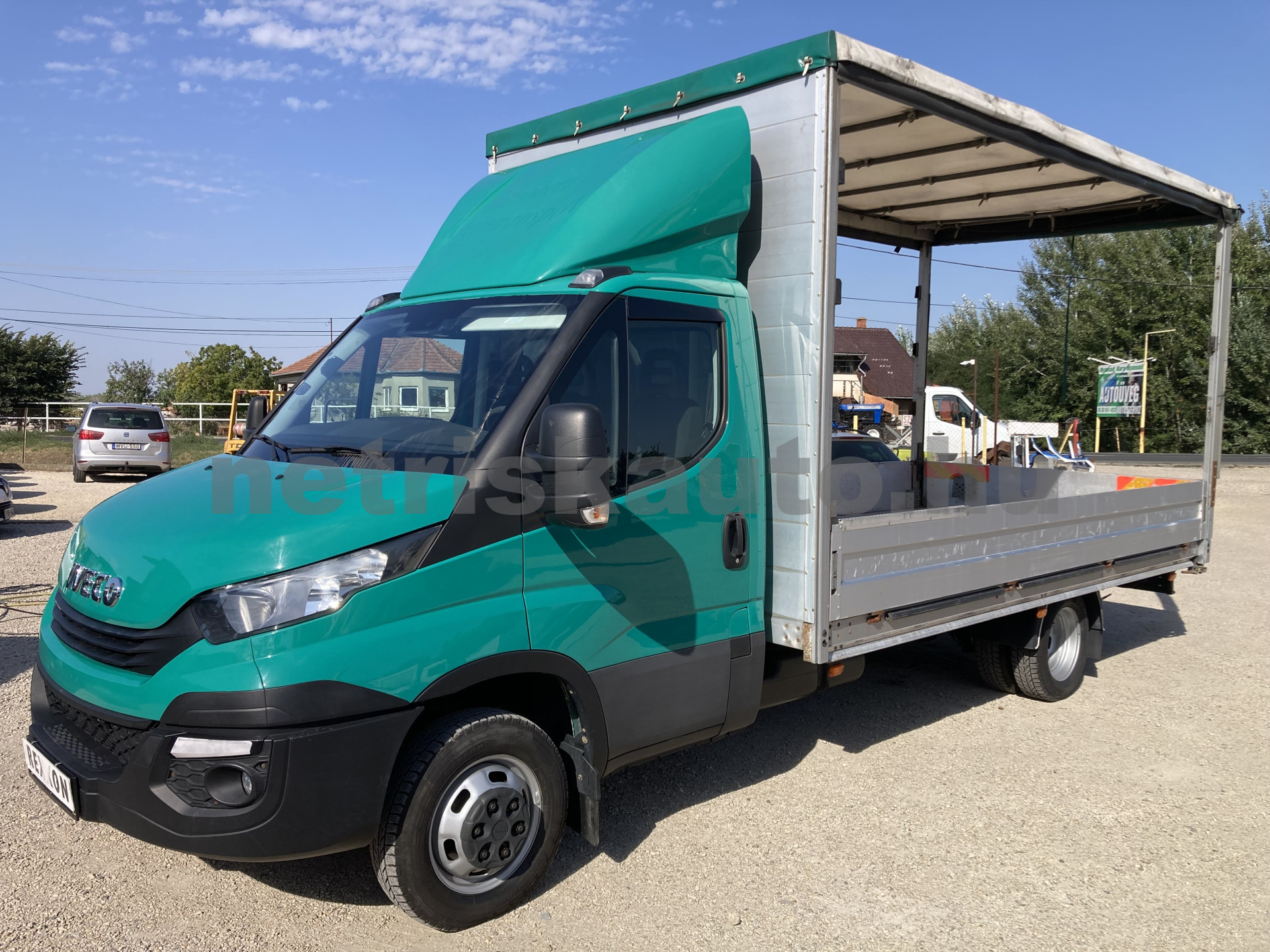 IVECO 35 35 C 16 4100 Aut. tehergépkocsi 3,5t össztömegig - 2287cm3 Diesel 121578 1/8