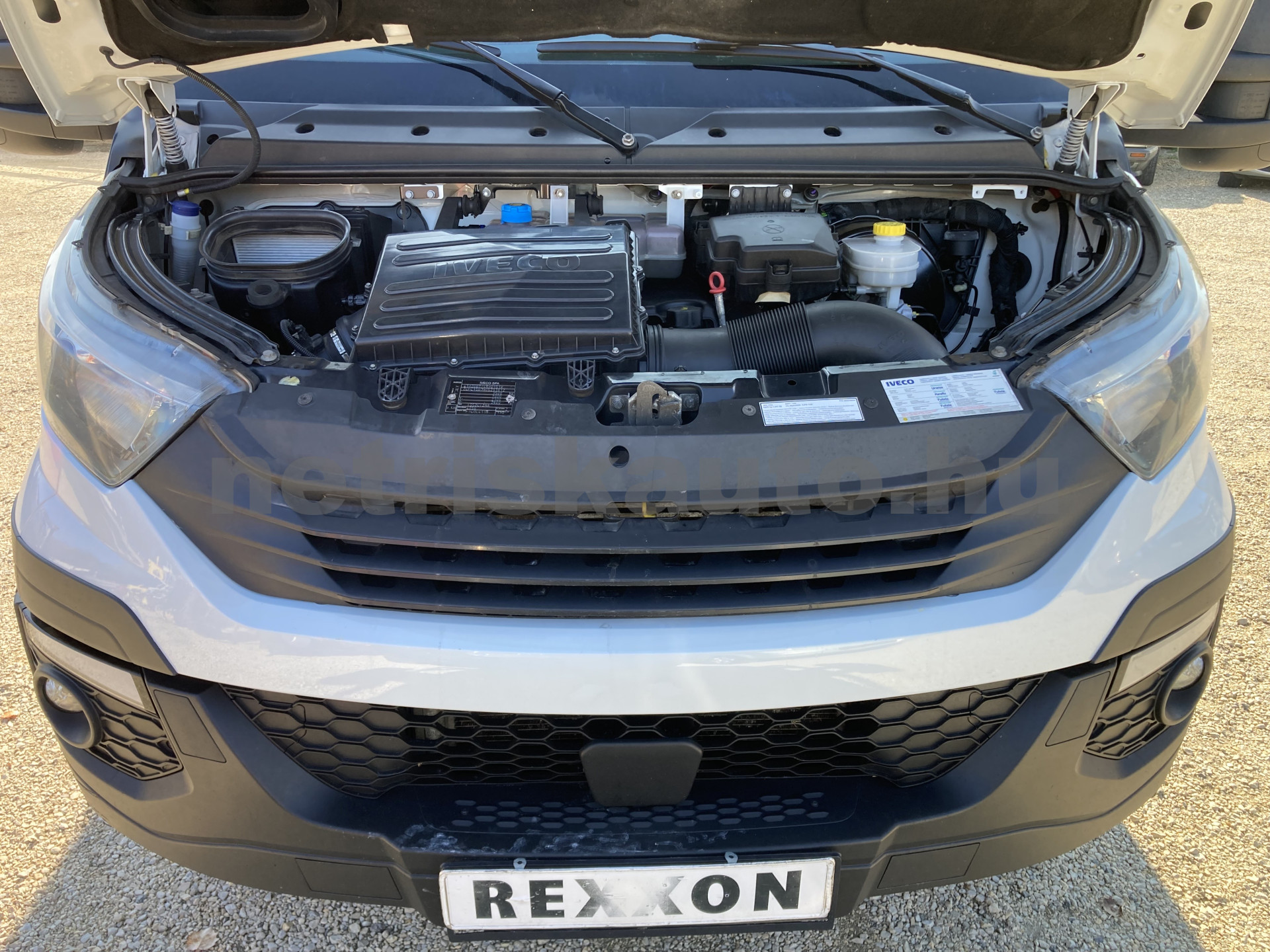 IVECO Egyéb tehergépkocsi 3,5t össztömegig - 2998cm3 Diesel 121313 8/11