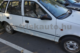 SUZUKI Swift 1.0 GL személygépkocsi - 993cm3 Benzin 121215