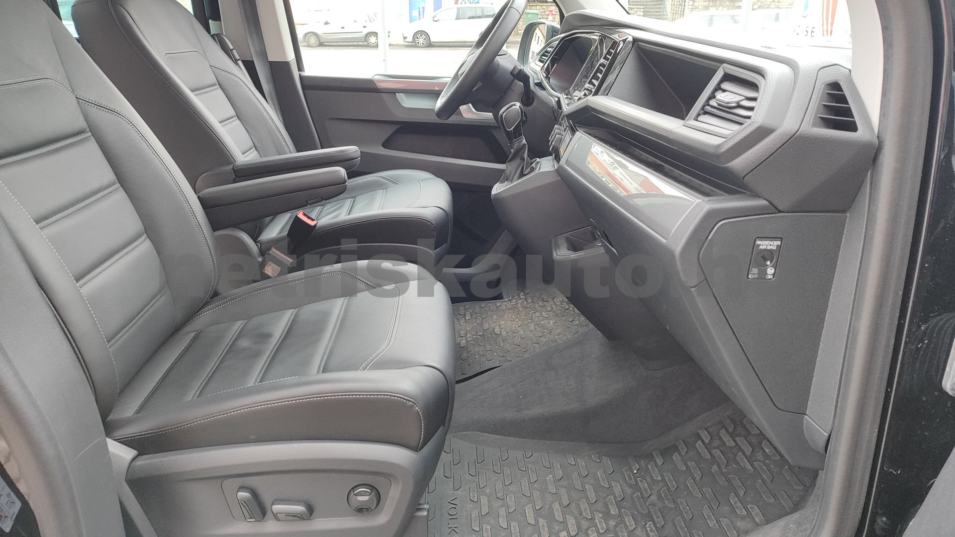 VW Transporter 2.0 TDI T6.1 Highline 4M DSG tehergépkocsi 3,5t össztömegig - 1968cm3 Diesel 121393 8/12