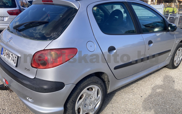 PEUGEOT 206 1.1 Look személygépkocsi - 1124cm3 Benzin 121618 3/10