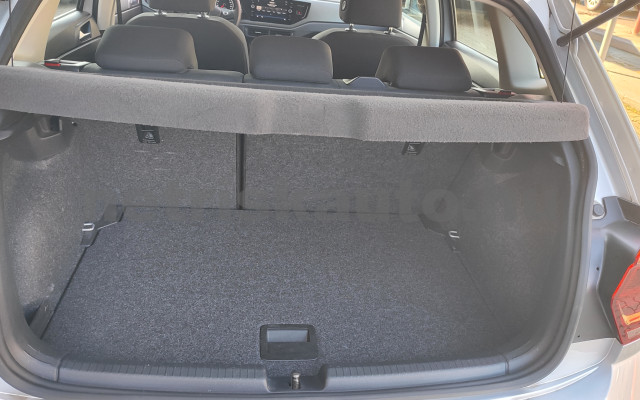 VW Polo 1.0 TSI Comfortline személygépkocsi - 999cm3 Benzin 121408 10/12