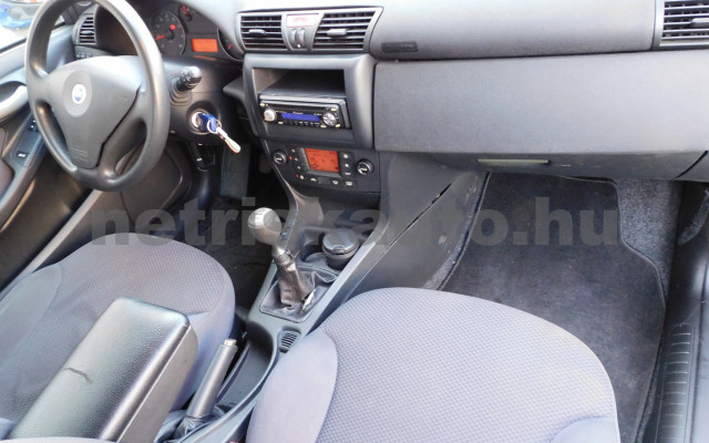 FIAT Stilo 1.4 Actual személygépkocsi - 1370cm3 Benzin 121178 8/12