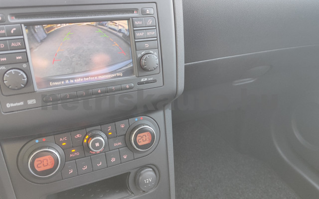 NISSAN Qashqai 2.0 dCi Tekna 4WD Aut. személygépkocsi - 1995cm3 Diesel 121602 6/12