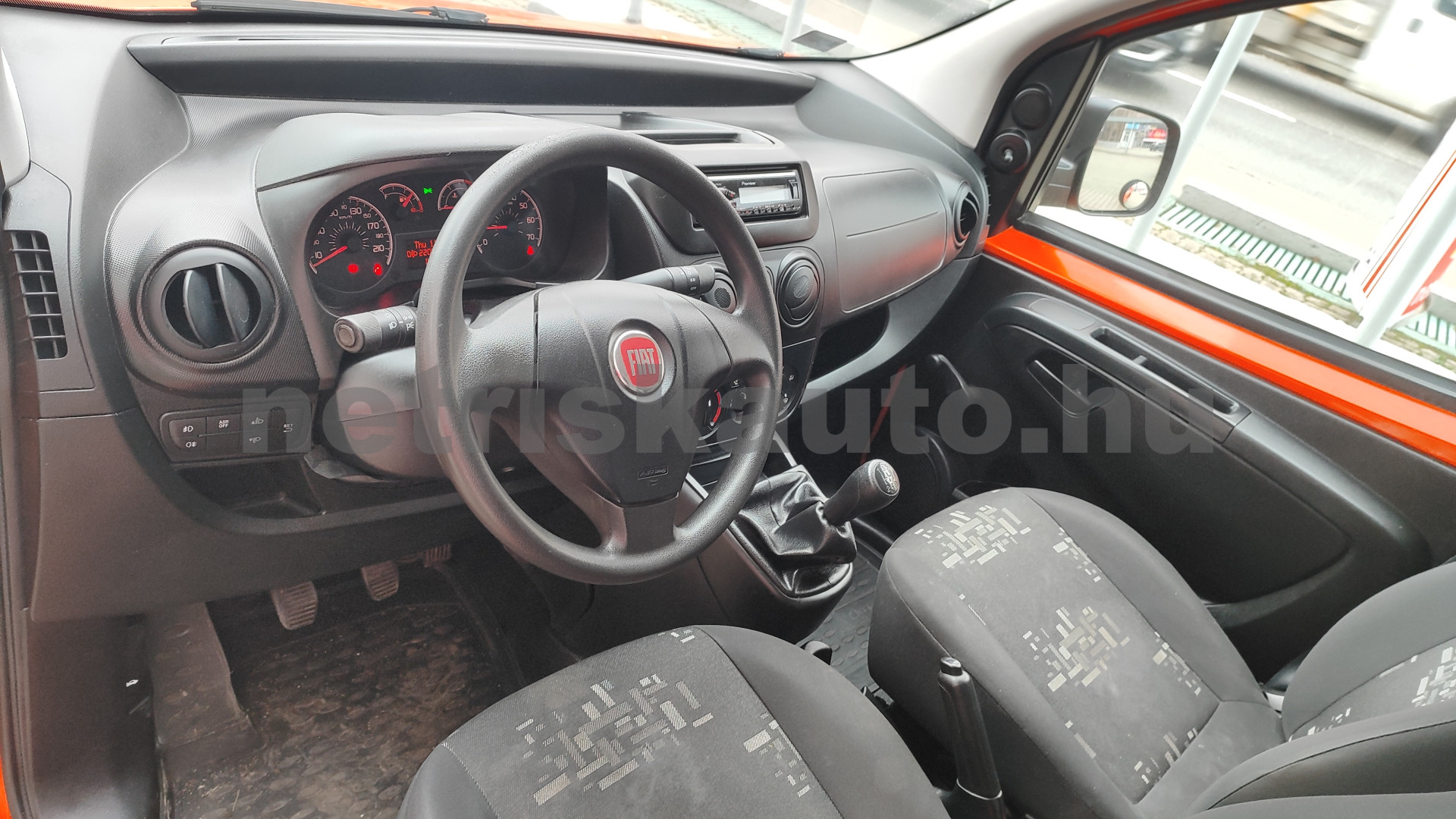 FIAT Fiorino 1.3 Mjet E5 tehergépkocsi 3,5t össztömegig - 1248cm3 Diesel 121351 6/12