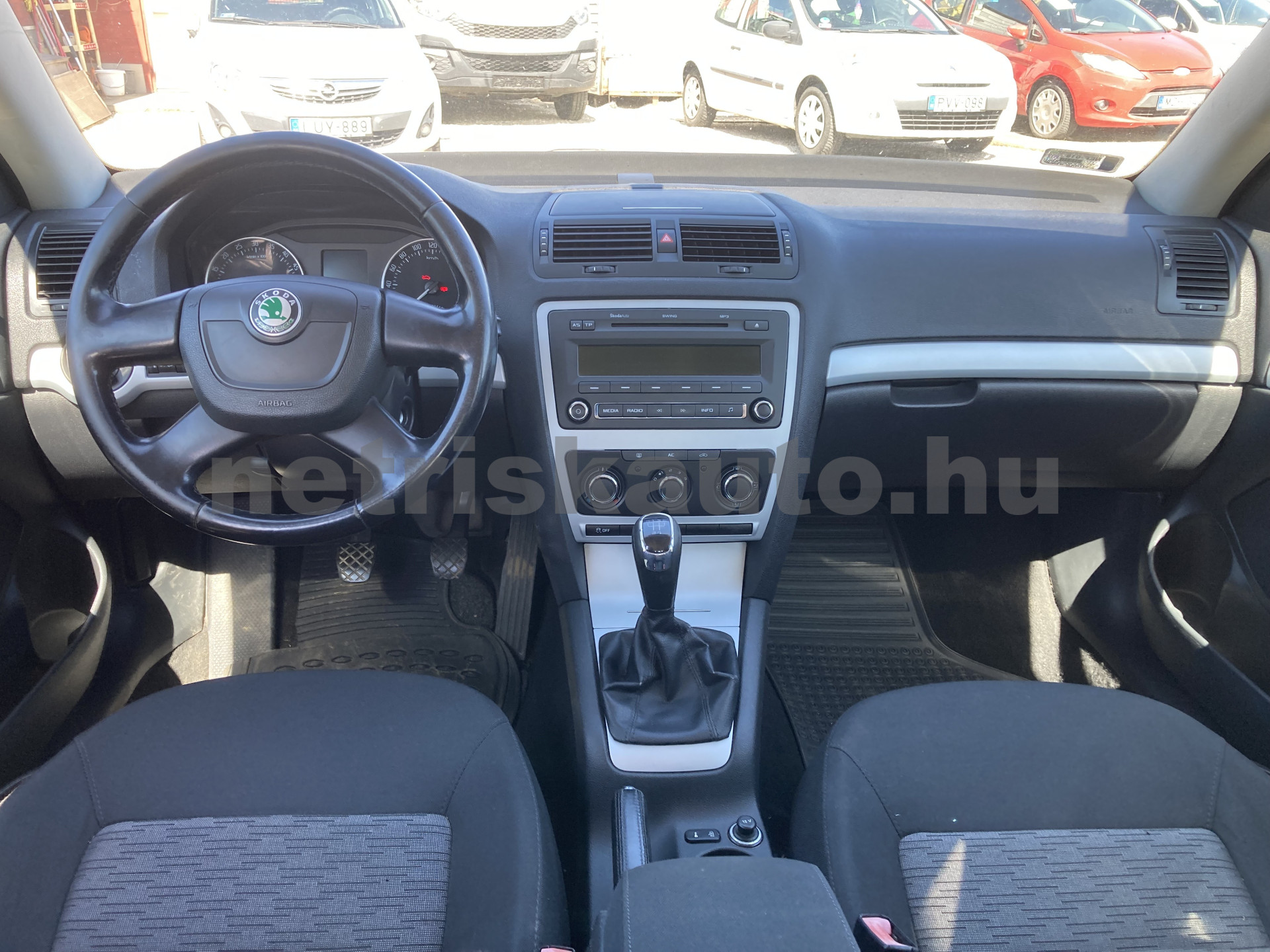 SKODA Octavia 1.6 CR TDI Ambiente DPF személygépkocsi - 1598cm3 Diesel 121231 7/11