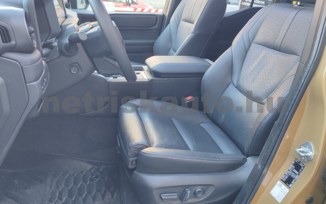 TOYOTA Land Cruiser 2.8 D-4D First Edition Aut. [7sz] személygépkocsi - 2754cm3 Diesel 121601 5/12