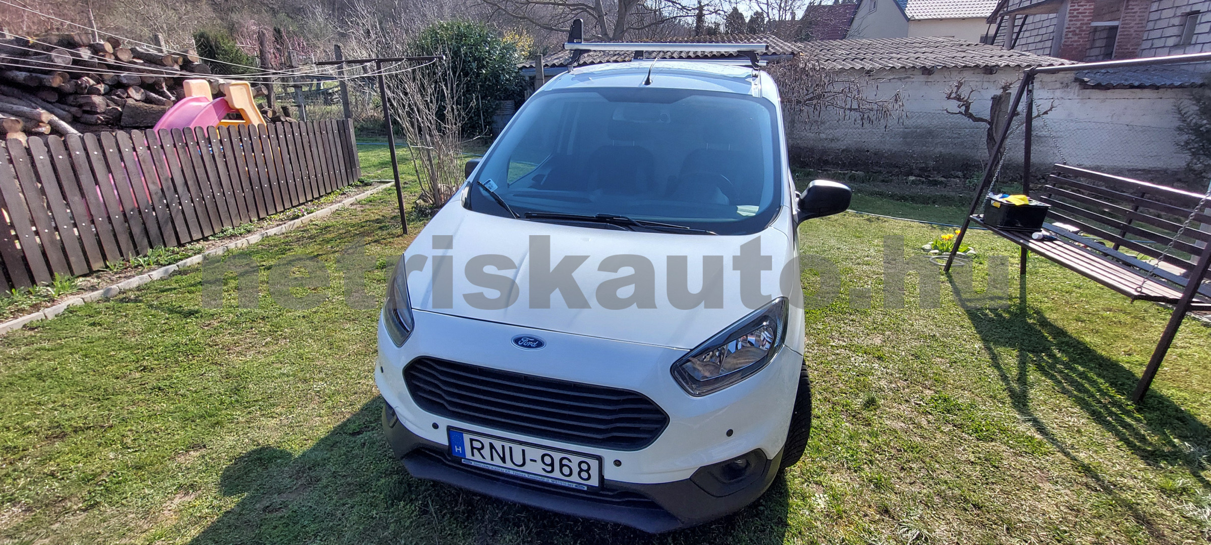 FORD Courier 1.5 TDCi Transit Trend S&S tehergépkocsi 3,5t össztömegig - 1498cm3 Diesel 121435 2/6