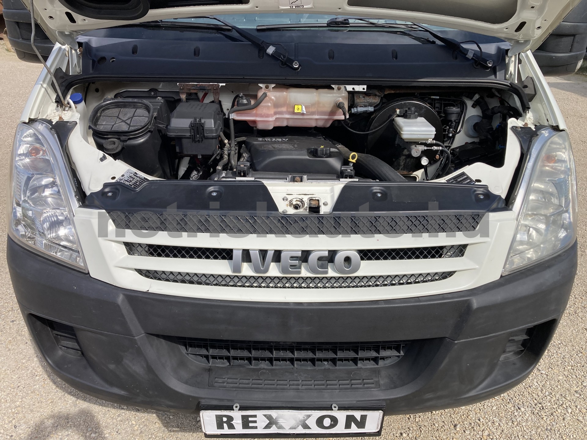 IVECO 35 35 C 15 4100 tehergépkocsi 3,5t össztömegig - 2998cm3 Diesel 119556 6/8