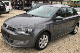 VW Polo 1.2 70 Highline személygépkocsi - 1198cm3 Benzin 119998