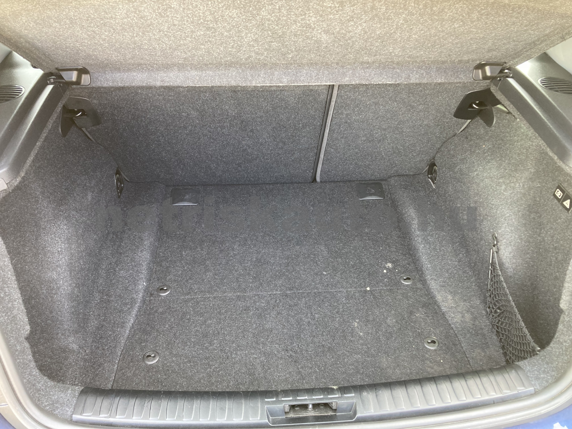 BMW 1-es sorozat 118i személygépkocsi - 1995cm3 Benzin 120598 11/11