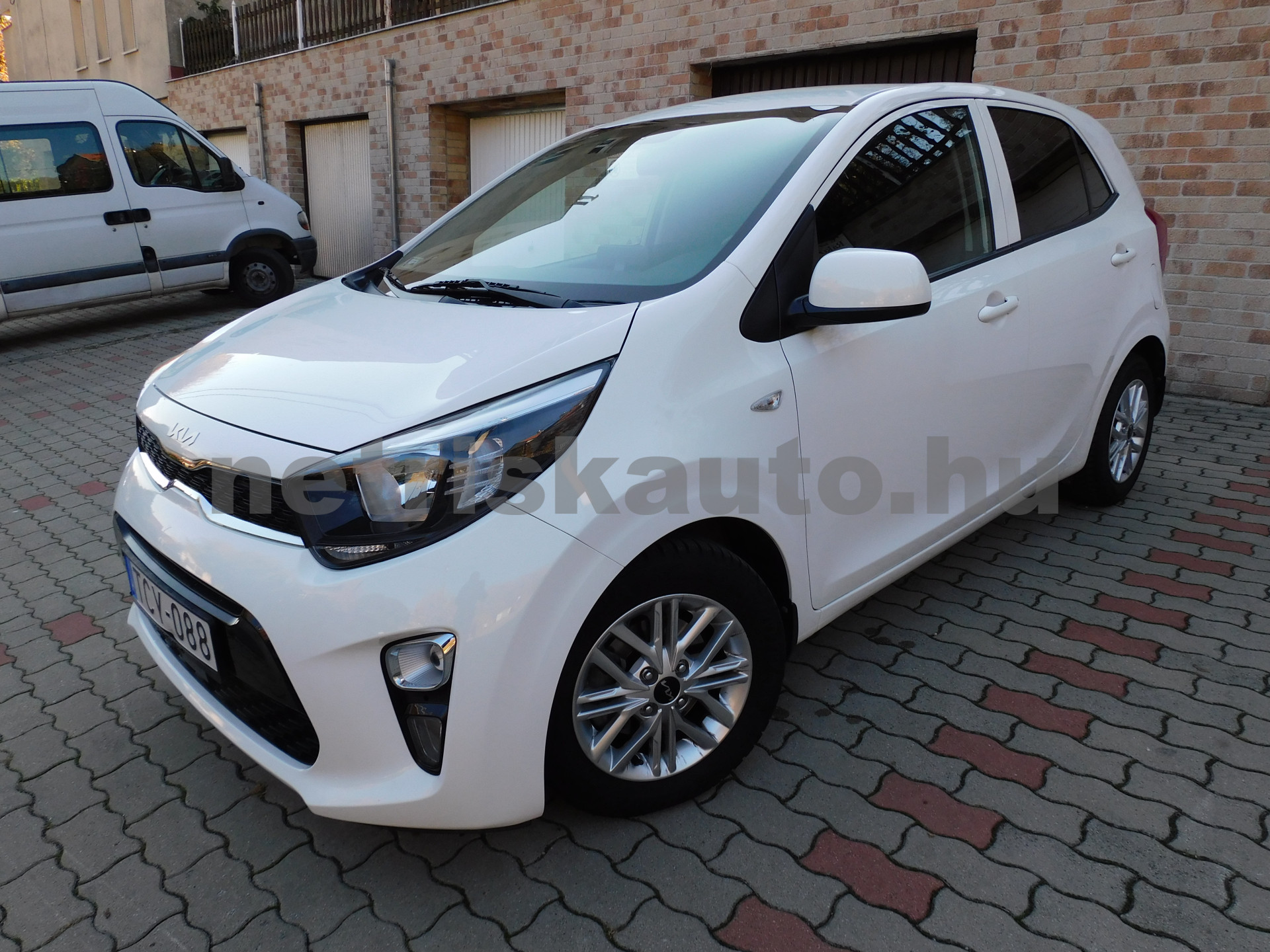 KIA Picanto 1.0 DPI Gold Aut. személygépkocsi - 998cm3 Benzin 121307 11/12