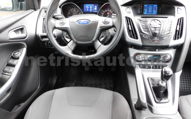 FORD Focus 1.0 GTDi EcoBoost Titanium személygépkocsi - 999cm3 Benzin 120206 6/12