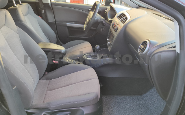 SEAT Leon 1.6 CR TDI Style DSG személygépkocsi - 1598cm3 Diesel 121363 7/11