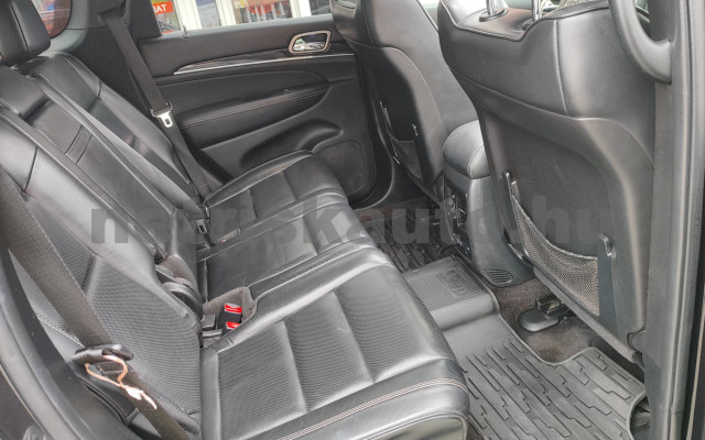 JEEP Grand Cherokee 3.0 V6 CRD Overland Aut. személygépkocsi - 2987cm3 Diesel 121427 10/12