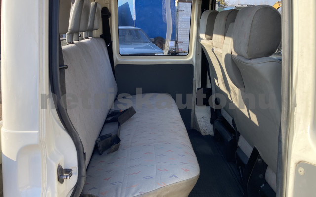 VW Transporter 2.5 7DM 1T2 tehergépkocsi 3,5t össztömegig - 2461cm3 Diesel 120044 9/9