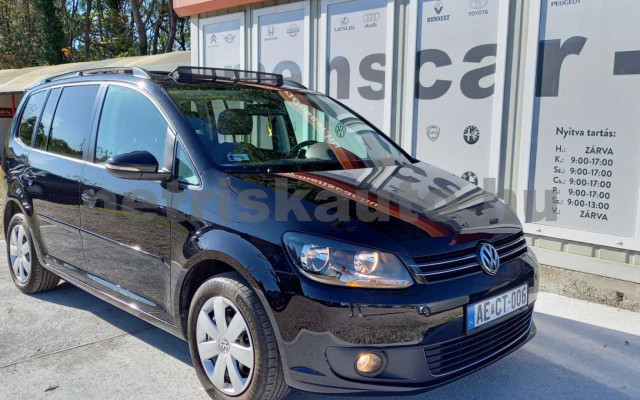 VW Touran 2.0 CR TDI Comfortline személygépkocsi - 1968cm3 Diesel 120477 3/39
