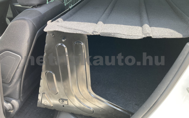 CITROEN C4 1.6 HDi Profi tehergépkocsi 3,5t össztömegig - 1560cm3 Diesel 121192 8/10