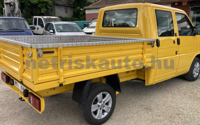 VW Transporter 2.5 7DM 1T2 tehergépkocsi 3,5t össztömegig - 2461cm3 Diesel 121508 4/9