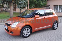 SUZUKI Swift 1.3 GS személygépkocsi - 1328cm3 Benzin 120341